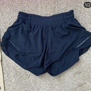 size 4 navy hotty hot shorts